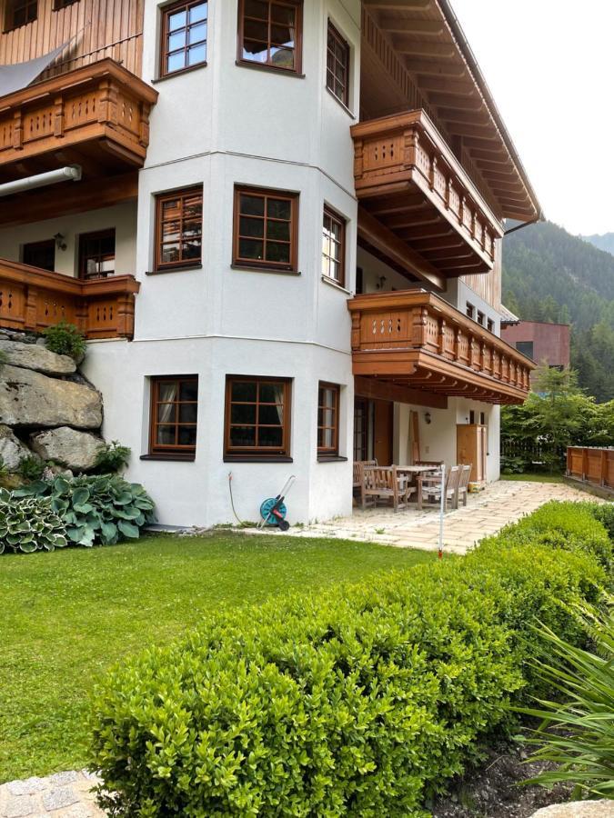 Haus Am Steinbockzentrum Sankt Leonhard im Pitztal Exteriér fotografie